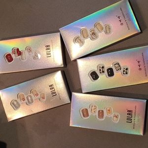 5 packs, false nails! 😍